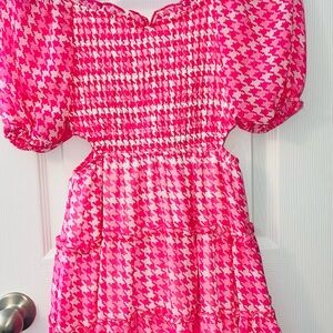 Art Class Pink and White Houndstooth Dress